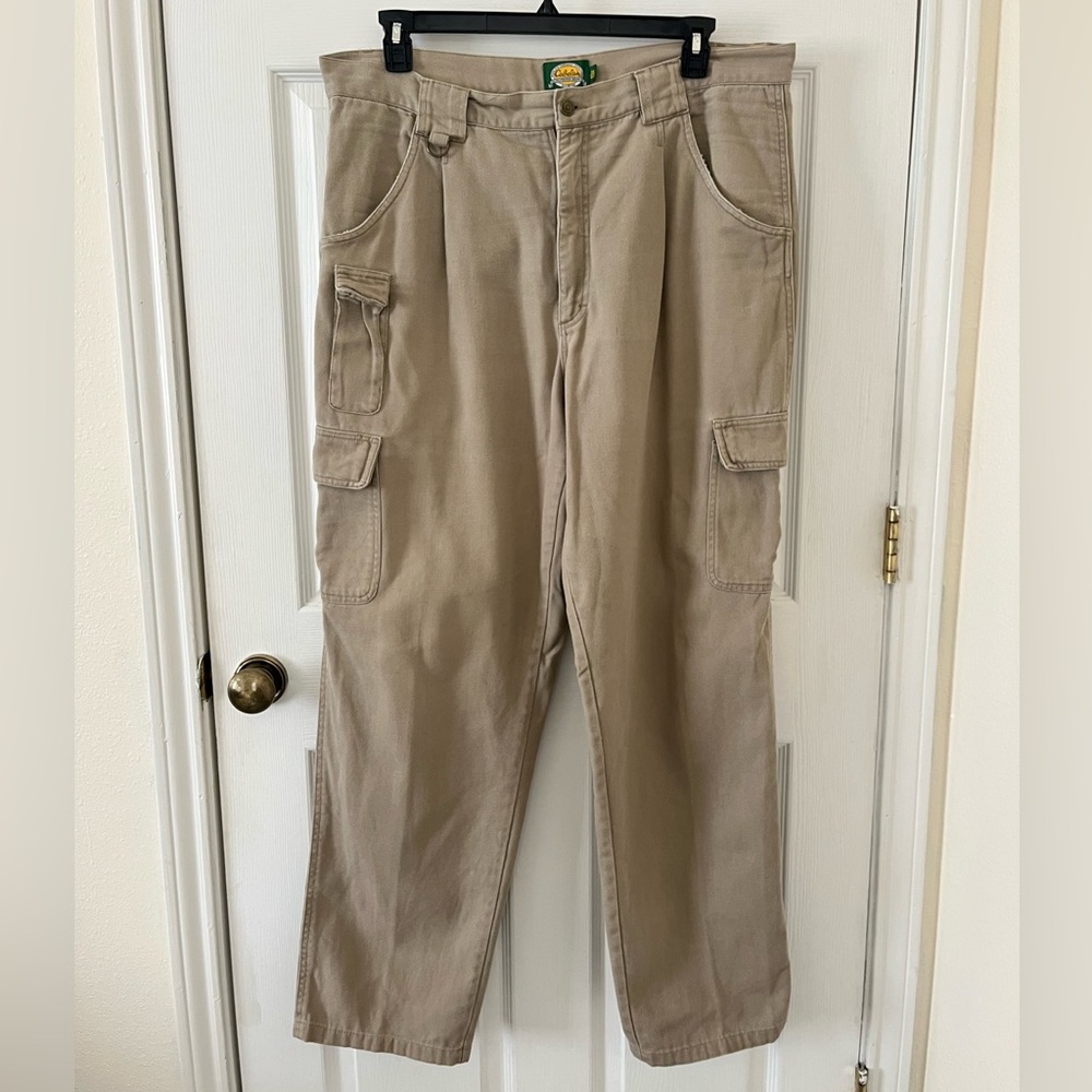 Cabela's Khaki Cargo Pants for Men